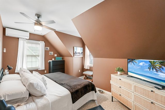 21 Grey Meadow Drive, Burlington, VT 05408
