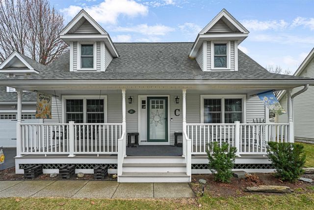 21 Grey Meadow Drive, Burlington, VT 05408