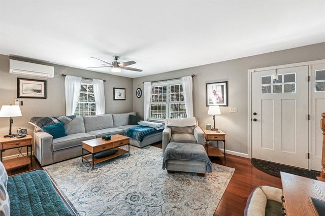 21 Grey Meadow Drive, Burlington, VT 05408