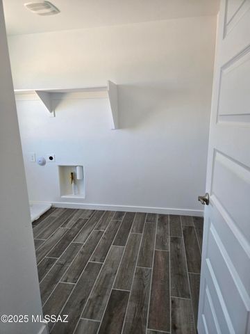 14122 E Canidae Drive, Vail, AZ 85641