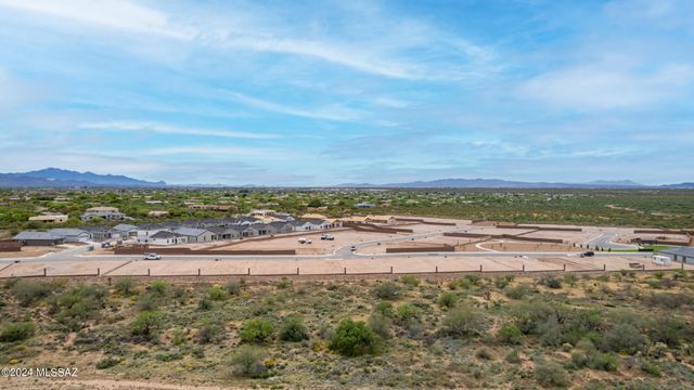 14122 E Canidae Drive, Vail, AZ 85641