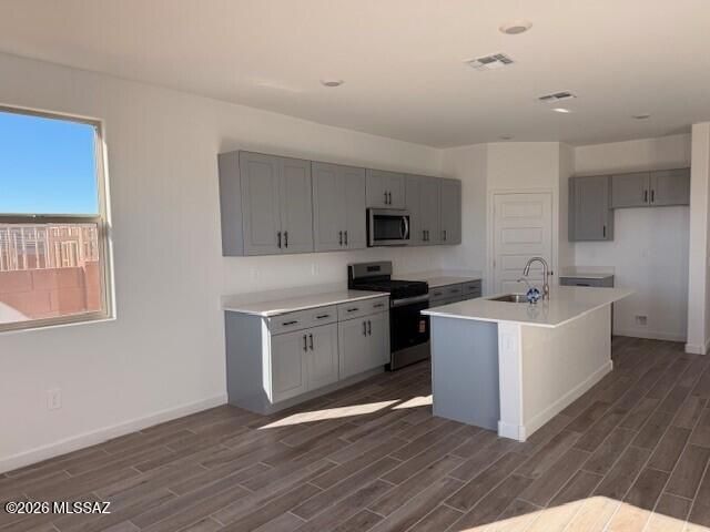 14122 E Canidae Drive, Vail, AZ 85641