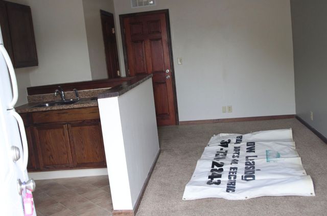2937 W 10th Street, Indianapolis, IN 46222