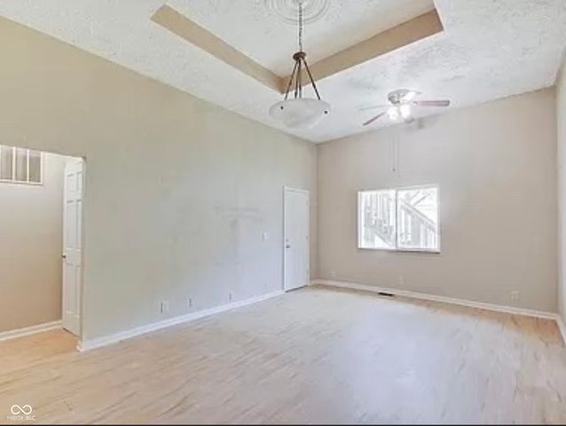 2937 W 10th Street, Indianapolis, IN 46222