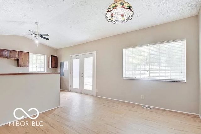 2937 W 10th Street, Indianapolis, IN 46222