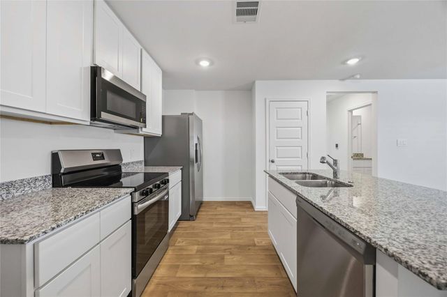 6231 Weezy Willow Lane, Houston, TX 77048