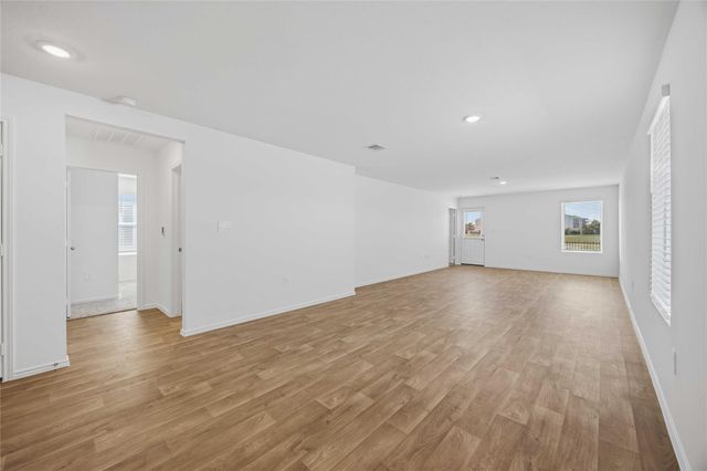 6231 Weezy Willow Lane, Houston, TX 77048