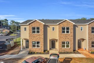 215 Duncan Chapel Road # 37, Greenville, SC 29617