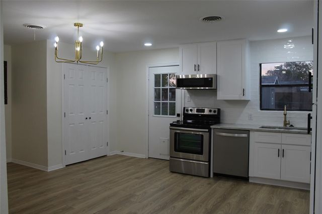 13846 Sundown Trail, Farmers Branch, TX 75234