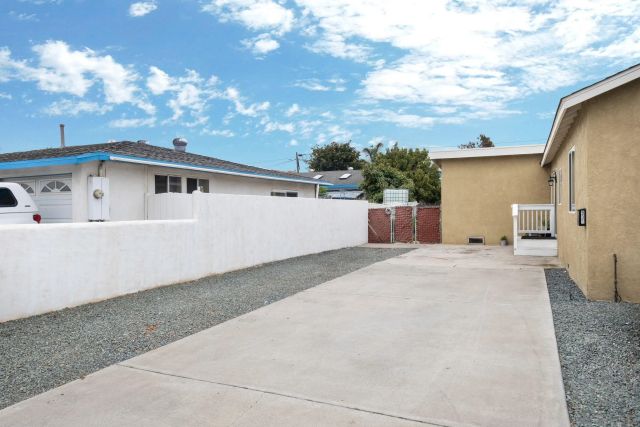 931-935 13'th St, Imperial Beach, CA 91932