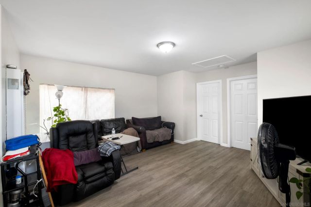 931-935 13'th St, Imperial Beach, CA 91932