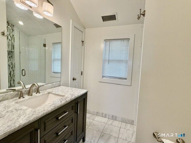 10 Wells Avenue B, Stamford, CT 06902