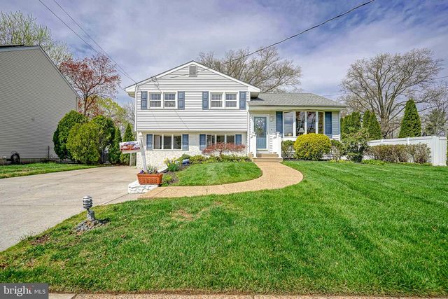 11 CHERRY LN, West Deptford, NJ 08096