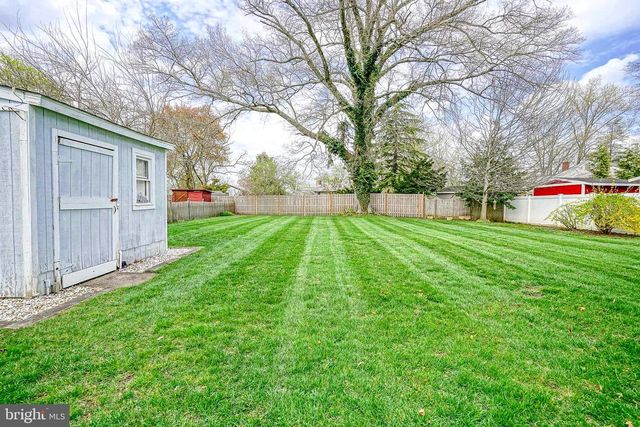 11 CHERRY LN, West Deptford, NJ 08096