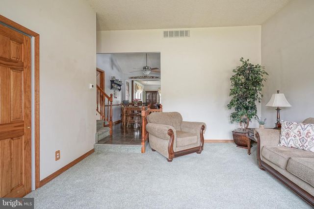 11 CHERRY LN, West Deptford, NJ 08096