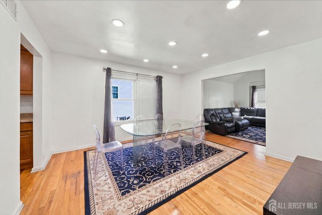36 fiume Street, Iselin, NJ 08830