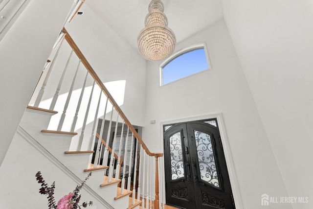 36 fiume Street, Iselin, NJ 08830