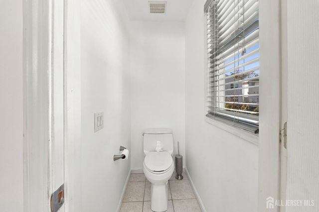 36 fiume Street, Iselin, NJ 08830