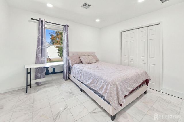 36 fiume Street, Iselin, NJ 08830