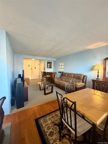 84-09 155th Avenue 2H, Howard Beach, NY 11414