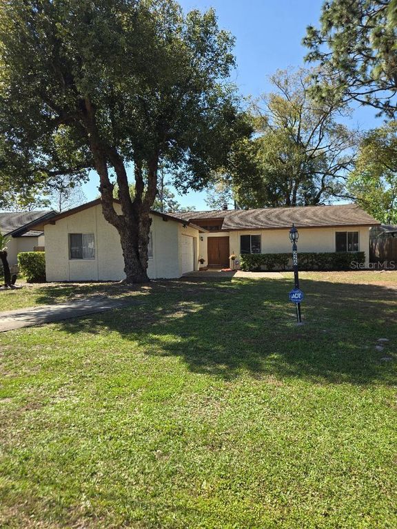 226 N GRIFFIN DRIVE, Casselberry, FL 32707