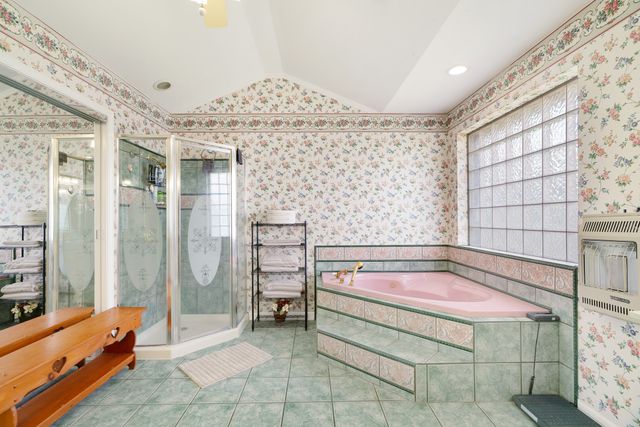 1005 Us-82, Blossom, TX 75416