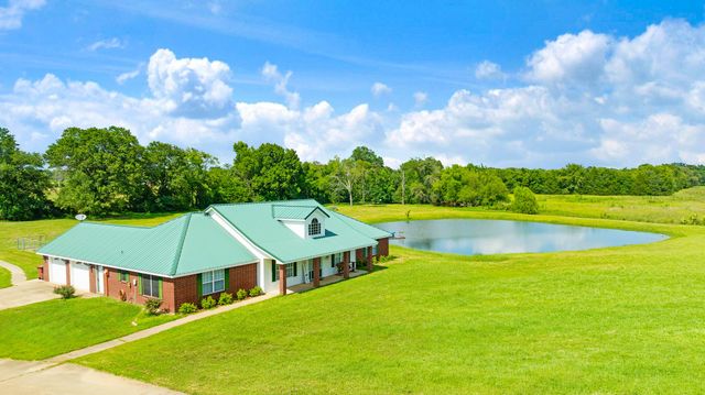 1005 Us-82, Blossom, TX 75416