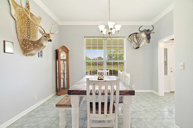 1005 Us-82, Blossom, TX 75416