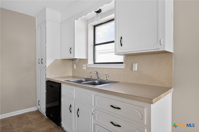 1702 Big Bend Drive, Killeen, TX 76549