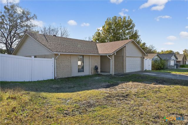 1702 Big Bend Drive, Killeen, TX 76549