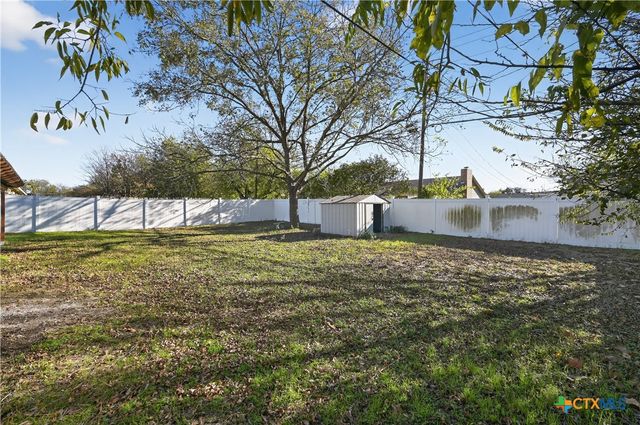 1702 Big Bend Drive, Killeen, TX 76549