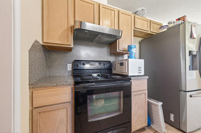 720 Ezekiel Smith Street, Prairie View, TX 77484