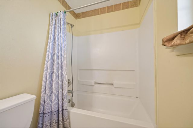 720 Ezekiel Smith Street, Prairie View, TX 77484