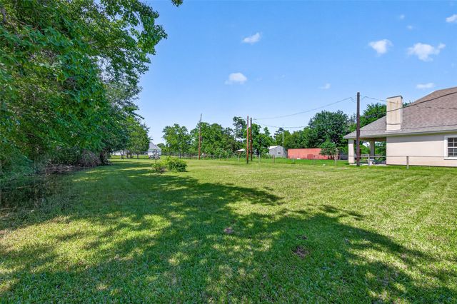 720 Ezekiel Smith Street, Prairie View, TX 77484