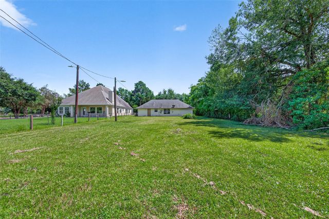 720 Ezekiel Smith Street, Prairie View, TX 77484