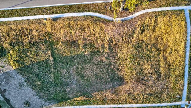 680 Clear Pond Way, Verona, WI 53593