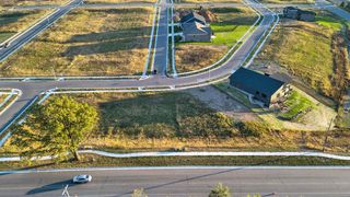 680 Clear Pond Way, Verona, WI 53593