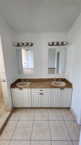 10122 SW 223rd Terrace, Cutler Bay, FL 33190