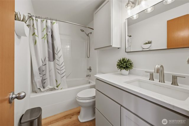 18137 No Name Lane SW, Rochester, WA 98579