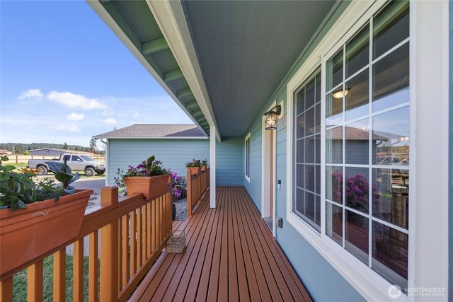 18137 No Name Lane SW, Rochester, WA 98579