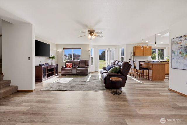 18137 No Name Lane SW, Rochester, WA 98579
