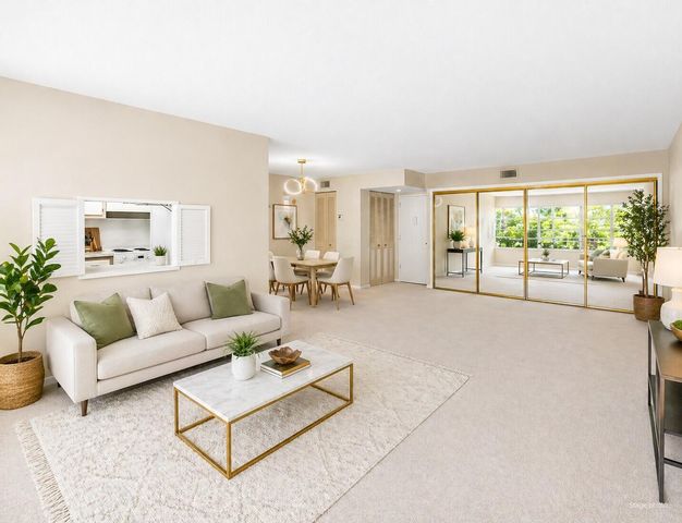 2500 NE 48th Lane 308, Fort Lauderdale, FL 33308