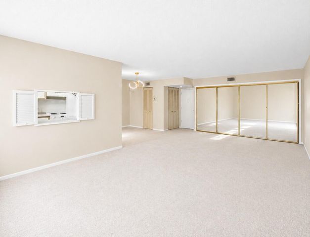 2500 NE 48th Lane 308, Fort Lauderdale, FL 33308
