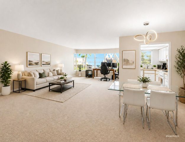 2500 NE 48th Lane 308, Fort Lauderdale, FL 33308