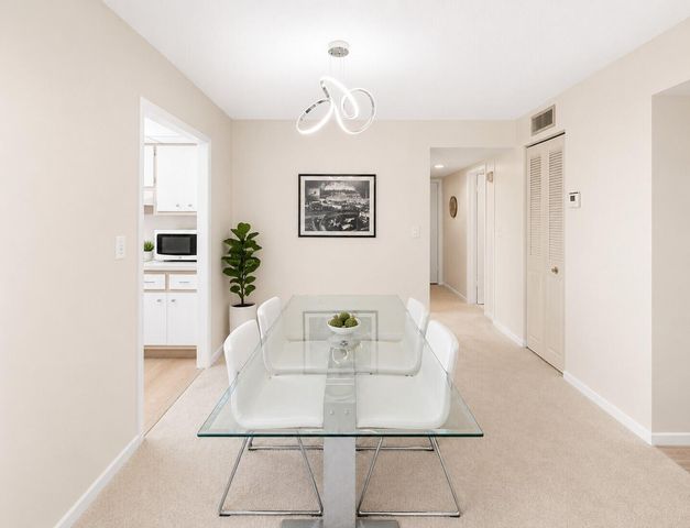 2500 NE 48th Lane 308, Fort Lauderdale, FL 33308