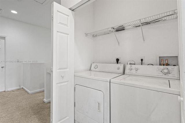 2109 NE 3rd Ct, Homestead, FL 33033