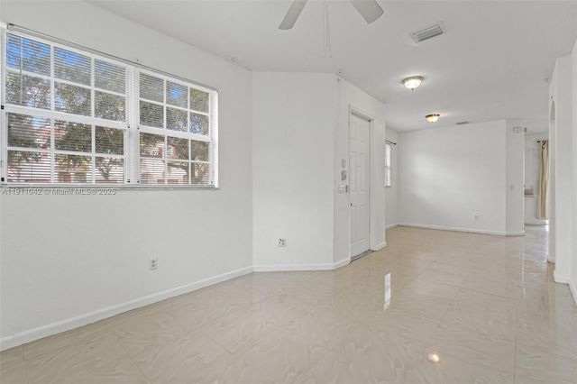 2109 NE 3rd Ct, Homestead, FL 33033