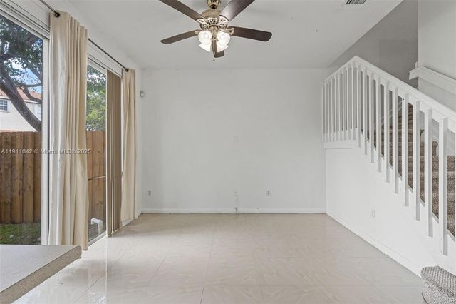 2109 NE 3rd Ct, Homestead, FL 33033