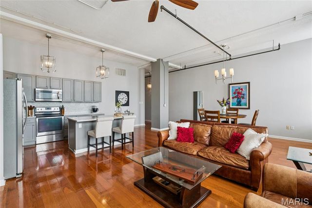 1501 Locust Street 609, St Louis, MO 63103