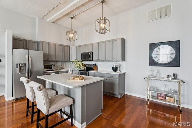1501 Locust Street 609, St Louis, MO 63103